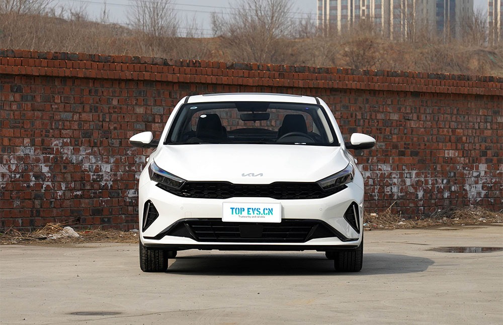 imgi_3_1_3(79) Kia K3 – Buy Direct From China | CHINESE CAR IN EUROPE - Image 1