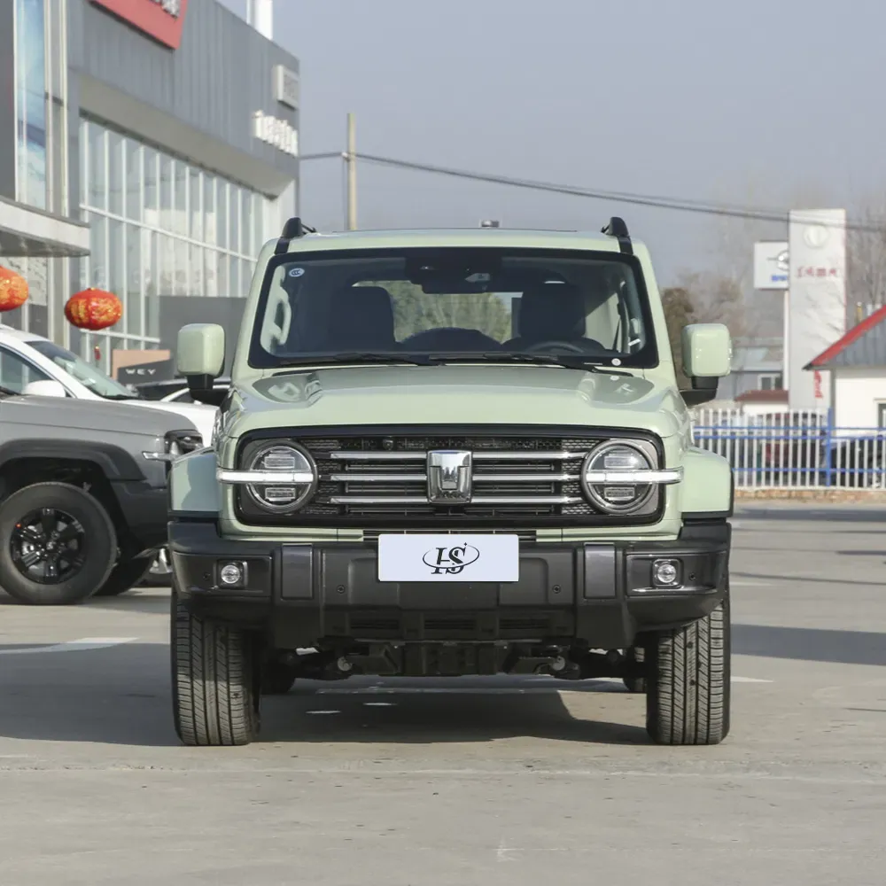imgi_55_Great-Wall-Brand-High-Speed-Strong-Petrol-Vehicles-Gwm-Ta Gwm Tank 300 2.0t Classic off-Road Spacious and Flexible Space Superior Chassis Performance – Ships Worldwide From China | CHINESE CAR IN EUROPE - Image 1