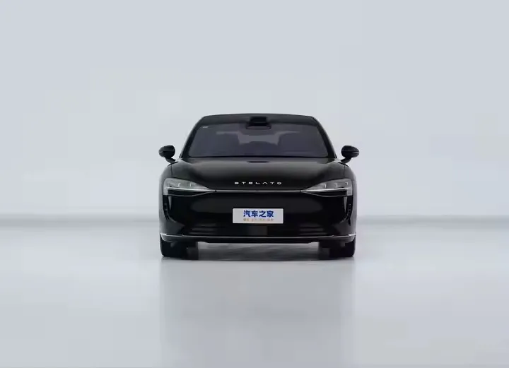 imgi_79_2025-Luxury-Chinese-Car-Hua-Wei-Stelato-S9-4WD-Pure-Electric- Stelato S9 EV All-Electric Premium EV Long Range Eco-Friendly Sedan – In Stock in China | CHINESE CAR IN EUROPE - Image 1