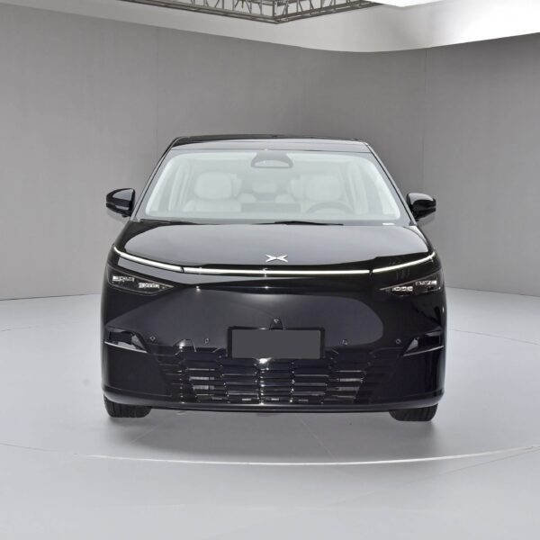 Xpeng X9 High-End Electric Business MPV Exceptional Performance Spacious Interior and Luxury – Ships Worldwide From China | CHINESE CAR IN EUROPE