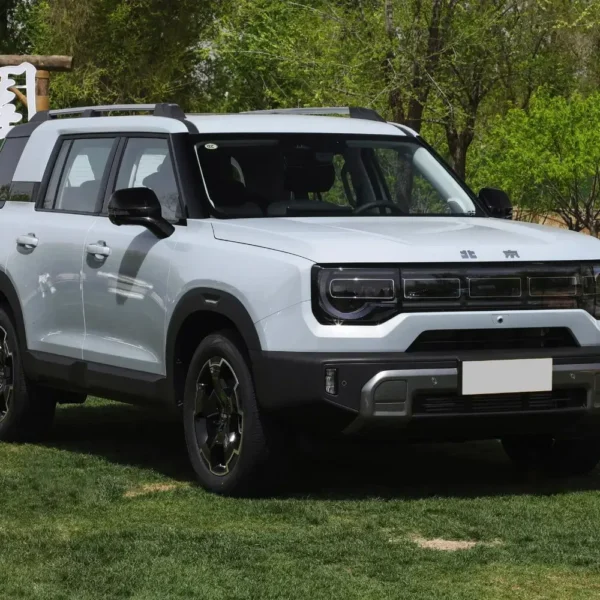 BAIC BJ30 – For Sale From China | CHINESE CAR IN EUROPE