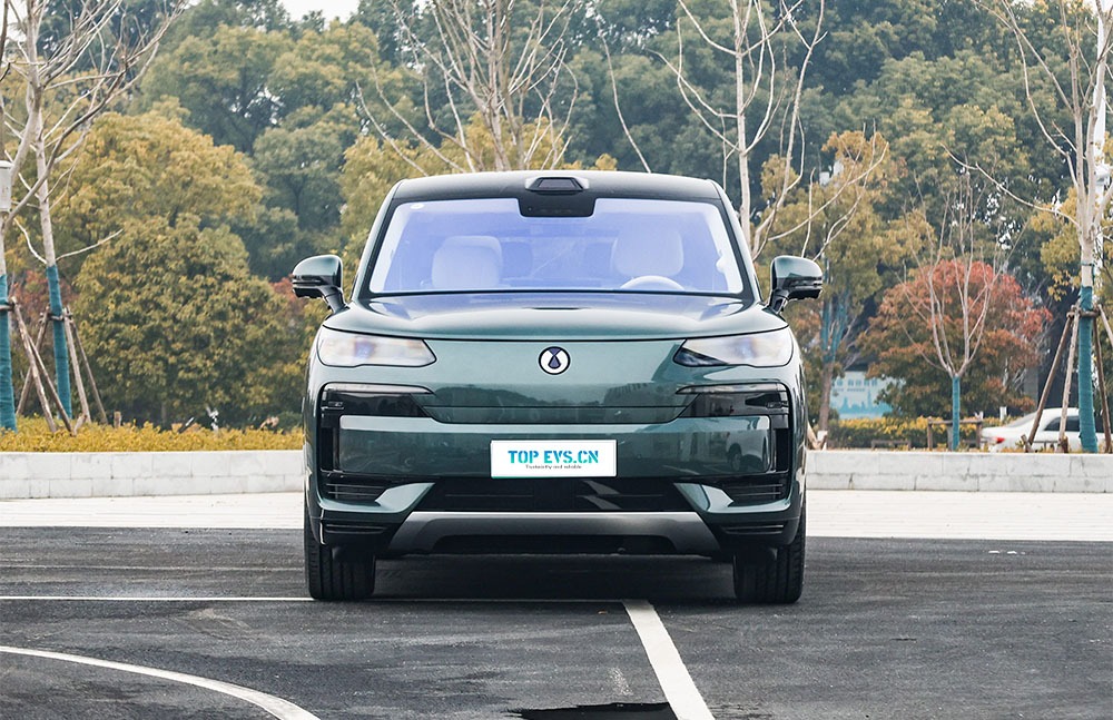 imgi_3_2_3(16) Denza N9 DM 2026 – Buy Direct From China | CHINESE CAR IN EUROPE - Image 1