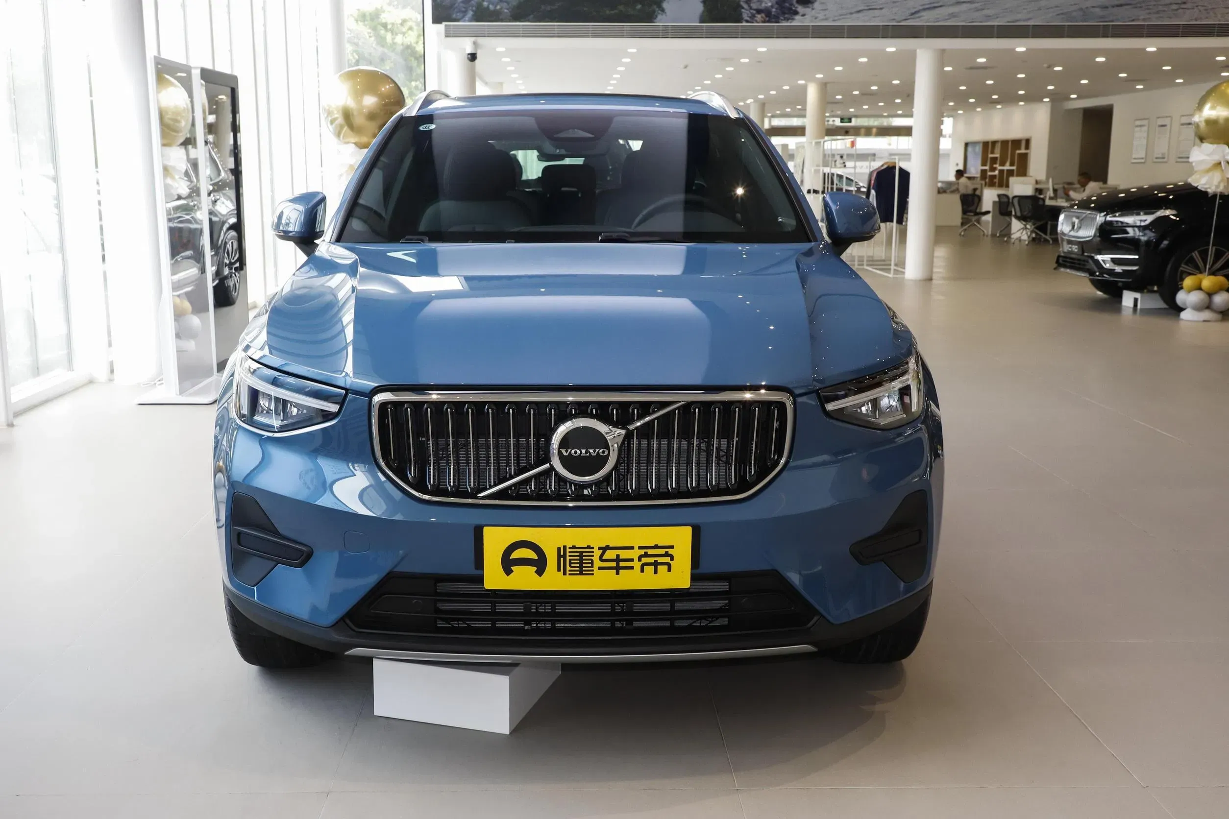 imgi_86_China-Factory-Volvo-Xc40-5-Doors-5-Seats-New-Used-Electric-Car Volvo XC40 – For Sale From China | CHINESE CAR IN EUROPE - Image 1